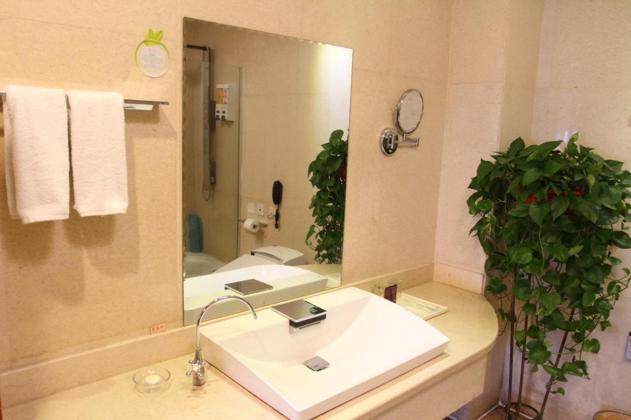 Vienna International Hotel Xi'An Dayan Tower Екстер'єр фото